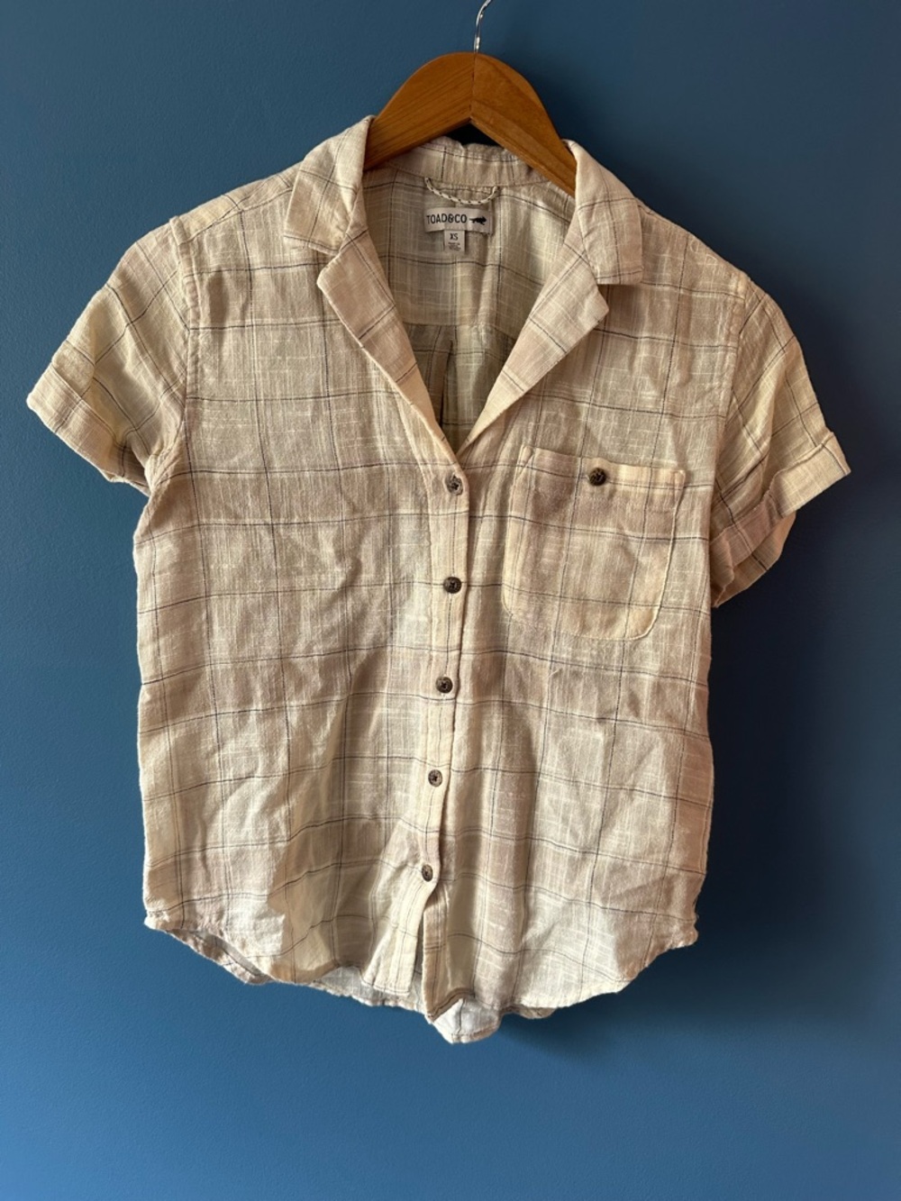 Toad&Co Women’s Short-Sleeve Cream Plaid Button-Up Shirt